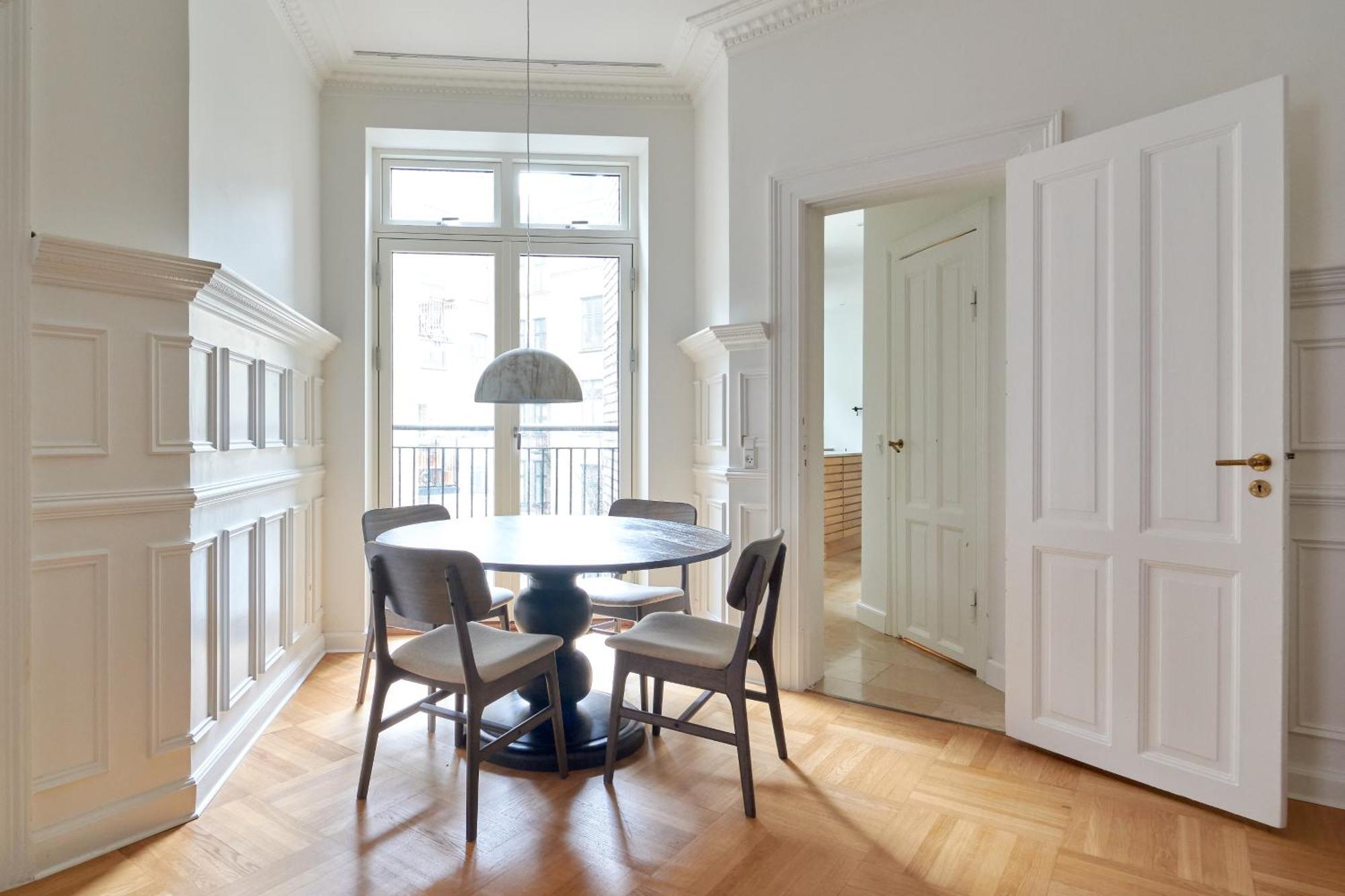 Spacious 3 Bedroom Manor Flat Next To Tivoli Copenhagen Exterior photo