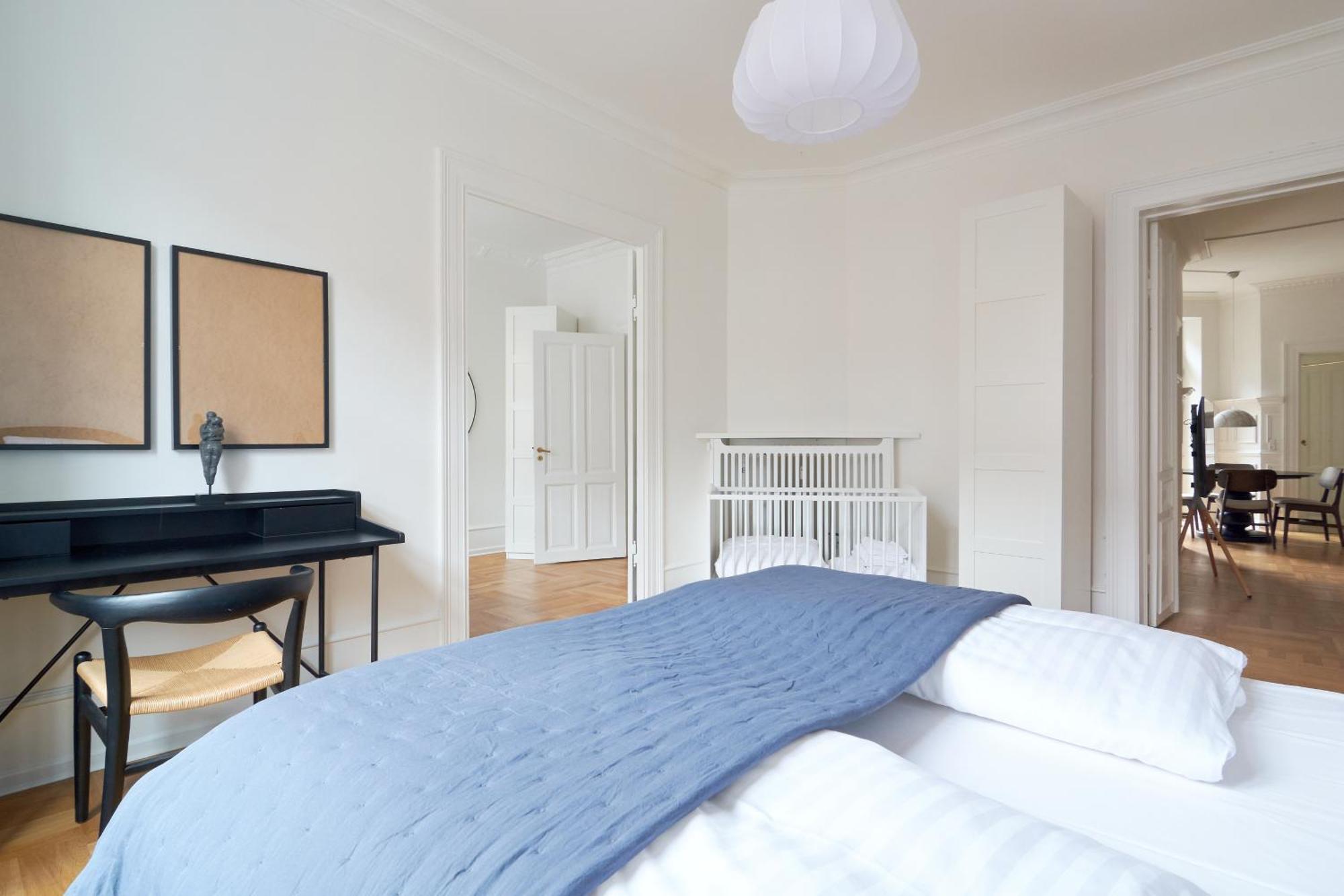 Spacious 3 Bedroom Manor Flat Next To Tivoli Copenhagen Exterior photo